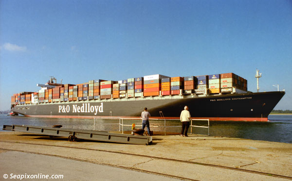 P&O Nedlloyd Southampton, Maersk Kiel 9153850 ID 673